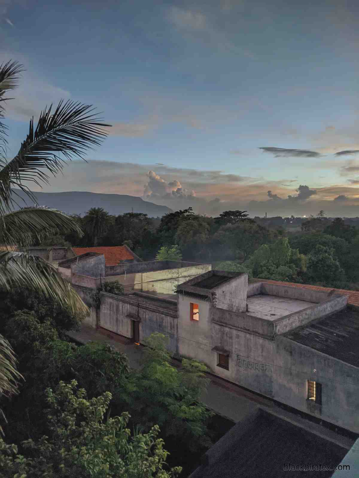 Clouds on The Mountains